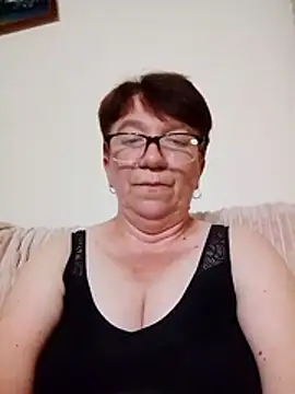 Snapshot of KetQueen101 chatting on 26, 6, 2026 KetQueen101 online show from 26, 6, 2026