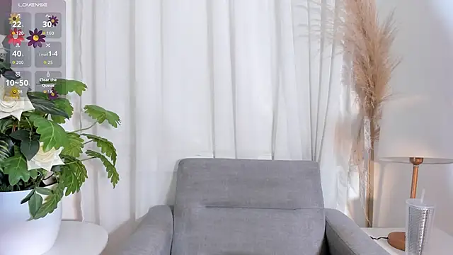 Snapshot of RachelArias chatting on 23, 5, 2026 RachelArias online show from 23, 5, 2026