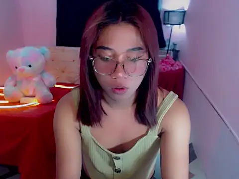 URsexyLylia online show from 26, 5, 2026