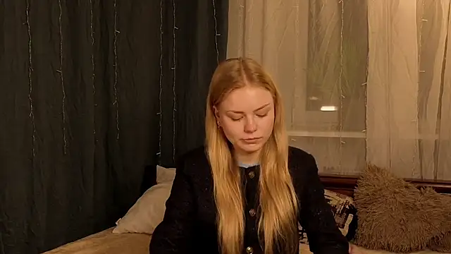 Snapshot of LavonaMadlem chatting on 26, 5, 2026 LavonaMadlem online show from 26, 5, 2026