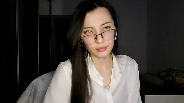 Snapshot of AshleyTropiano chatting on 20, 5, 2026 AshleyTropiano online show from 20, 5, 2026