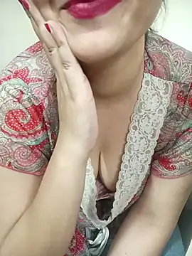 Snapshot of Aayaat__ chatting on 15, 5, 2026 Aayaat online show from 15, 5, 2026