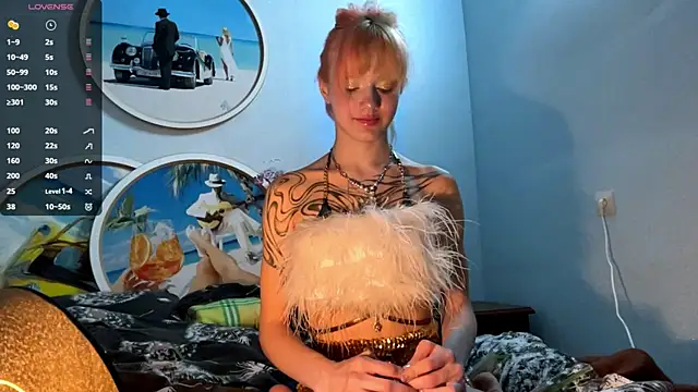 Snapshot of sarawhisperr chatting on 5, 6, 2026 sarawhisperr online show from 5, 6, 2026