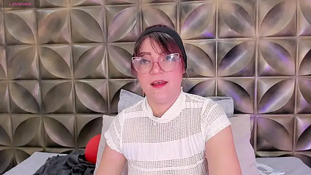 Snapshot of Gaia_rougee chatting on 23, 5, 2026 Gaia rougee online show from 23, 5, 2026