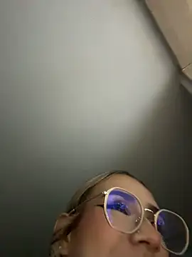 GabrielaPortmans online show from 6, 6, 2026