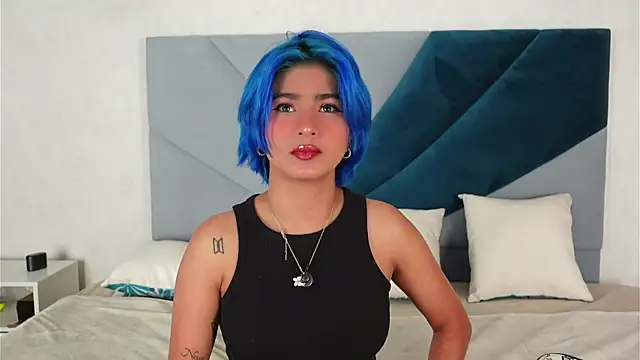 Snapshot of Sky_Riyoo chatting on 3, 5, 2026 Sky Riyoo online show from 3, 5, 2026
