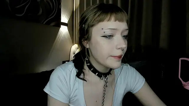 Snapshot of urmelodyy chatting on 21, 5, 2026 urmelodyy online show from 21, 5, 2026