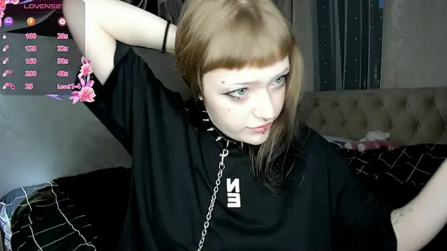 Snapshot of urmelodyy chatting on 24, 5, 2026 urmelodyy online show from 24, 5, 2026