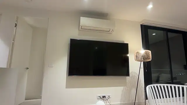 HottieAussieAlicia online show from 22, 5, 2026
