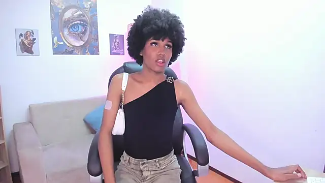 Snapshot of NaomiSaenz_ chatting on 9, 6, 2026 NaomiSaenz online show from 9, 6, 2026