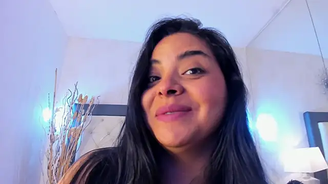Snapshot of Gaby_Herreraa chatting on 3, 6, 2026 Gaby Herreraa online show from 3, 6, 2026