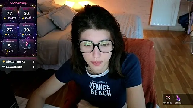 charlieangella online show from 8, 7, 2026