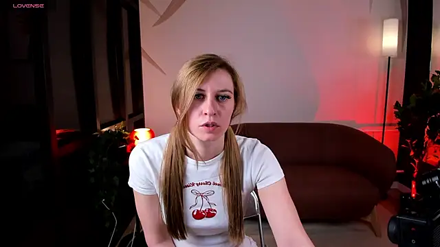 LunaLuxe   online show from 24, 4, 2026