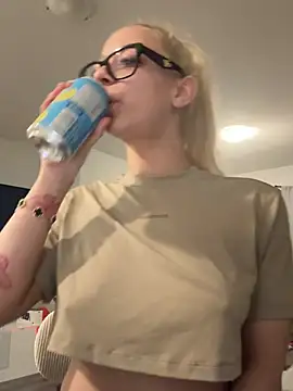 Badlilfantasy online show from 27, 4, 2026