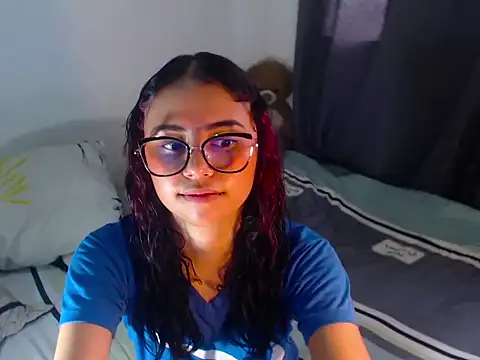 BellaLuxxs online show from 2, 5, 2026