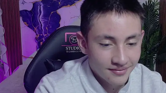 Andres Tay online show from 25, 5, 2026