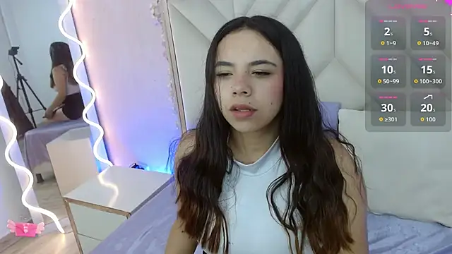 Snapshot of Karla_tay1 chatting on 10, 6, 2026 Karla tay1 online show from 10, 6, 2026