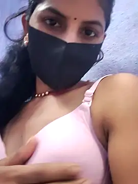 Snapshot of RUHI_1143 chatting on 8, 5, 2026 RUHI 1143 online show from 8, 5, 2026