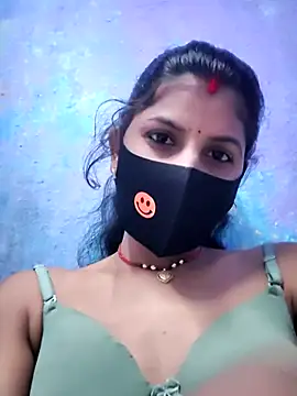 Snapshot of RUHI_1143 chatting on 9, 7, 2026 RUHI 1143 online show from 9, 7, 2026