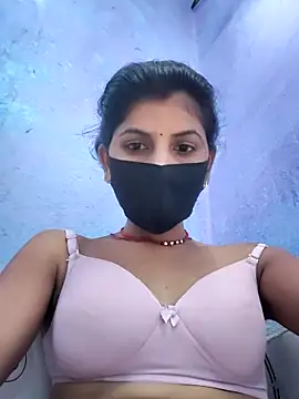 Snapshot of RUHI_1143 chatting on 31, 5, 2026 RUHI 1143 online show from 31, 5, 2026