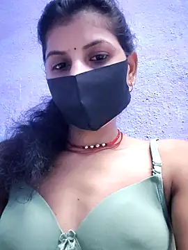 Snapshot of RUHI_1143 chatting on 27, 5, 2026 RUHI 1143 online show from 27, 5, 2026