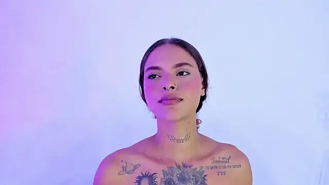 Caroline420  online show from 7, 6, 2026