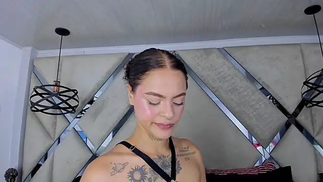 Caroline420  online show from 6, 7, 2026