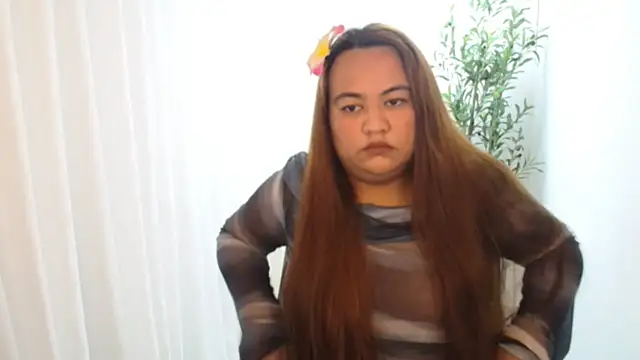 Snapshot of Czarinna chatting on 23, 5, 2026 Czarinna online show from 23, 5, 2026