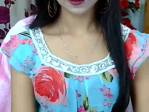 Alina Nur online show from 8, 5, 2026