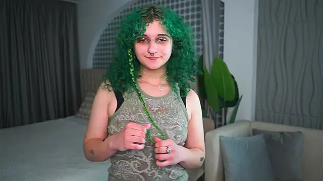 NeomaTaegel online show from 29, 4, 2026