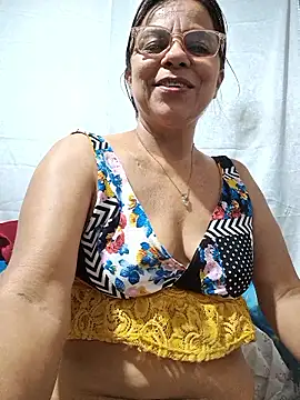 Snapshot of Sweet-Hot-Sucking chatting on 2, 5, 2026 Sweet-Hot-Sucking online show from 2, 5, 2026