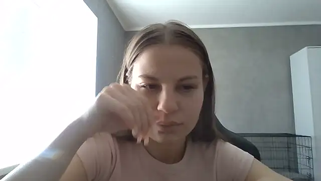 Snapshot of _Linsyy_ee_ chatting on 7, 6, 2026 Linsyy ee online show from 7, 6, 2026