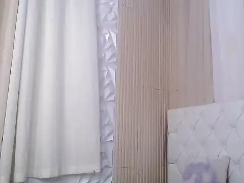 Snapshot of twerkitlike_twinkle chatting on 25, 7, 2026 twerkitlike twinkle online show from 25, 7, 2026