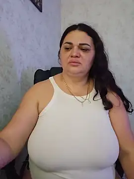 -CUTE-EVVIL- online show from 13, 7, 2026