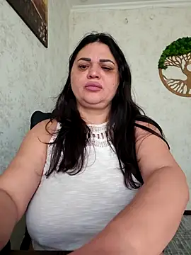 Snapshot of -CUTE-EVVIL- chatting on 8, 5, 2026 -CUTE-EVVIL- online show from 8, 5, 2026