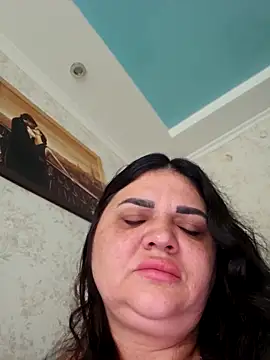 Snapshot of -CUTE-EVVIL- chatting on 9, 5, 2026 -CUTE-EVVIL- online show from 9, 5, 2026