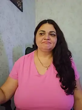 -CUTE-EVVIL- online show from 21, 7, 2026