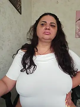 -CUTE-EVVIL- online show from 24, 7, 2026