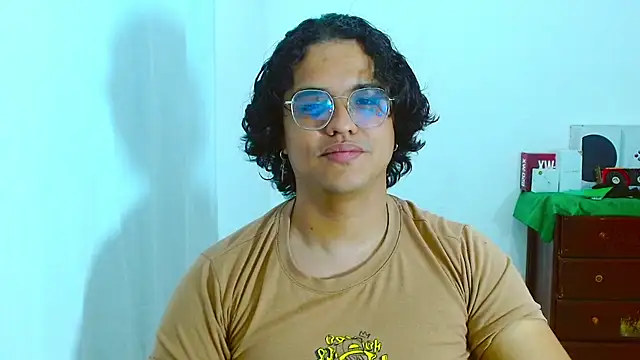Snapshot of Diane_exotic chatting on 11, 7, 2026 Diane exotic online show from 11, 7, 2026