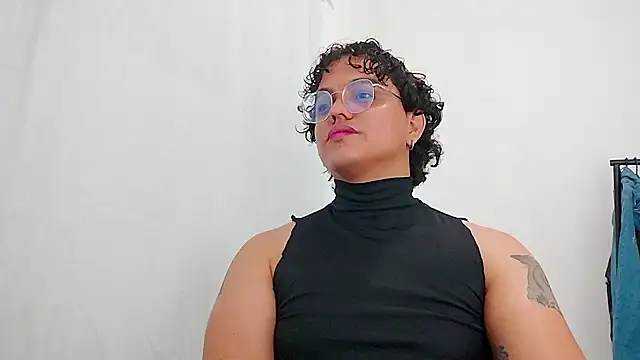 Snapshot of Diane_exotic chatting on 28, 4, 2026 Diane exotic online show from 28, 4, 2026