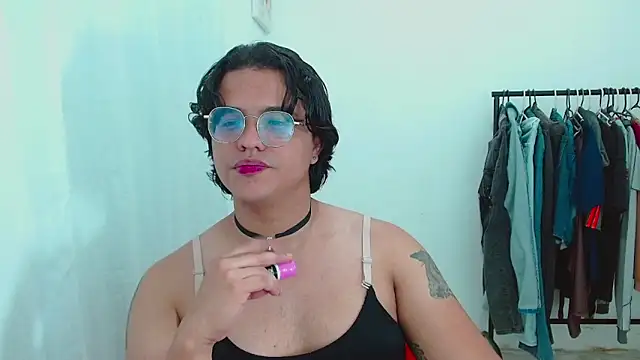 Snapshot of Diane_exotic chatting on 27, 5, 2026 Diane exotic online show from 27, 5, 2026