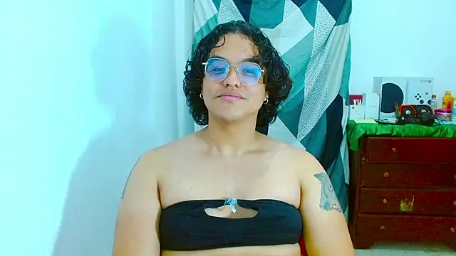 Snapshot of Diane_exotic chatting on 20, 7, 2026 Diane exotic online show from 20, 7, 2026