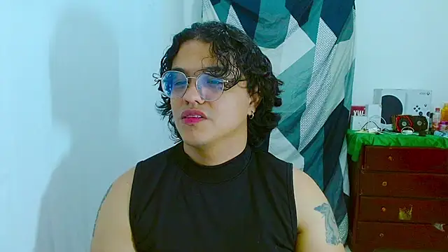 Snapshot of Diane_exotic chatting on 23, 7, 2026 Diane exotic online show from 23, 7, 2026