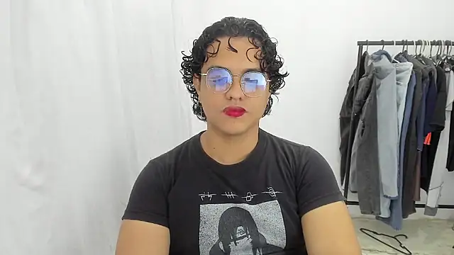 Snapshot of Diane_exotic chatting on 8, 5, 2026 Diane exotic online show from 8, 5, 2026