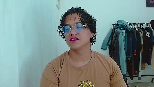 Snapshot of Diane_exotic chatting on 18, 5, 2026 Diane exotic online show from 18, 5, 2026