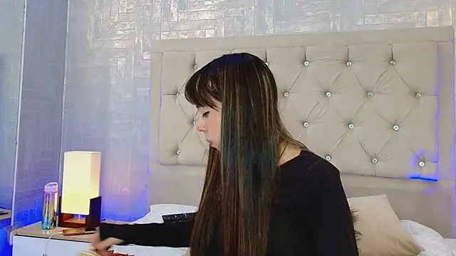 Snapshot of Isisnovafg chatting on 23, 5, 2026 Isisnovafg online show from 23, 5, 2026