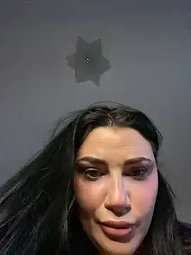 AylaSparkk online show from 28, 5, 2026