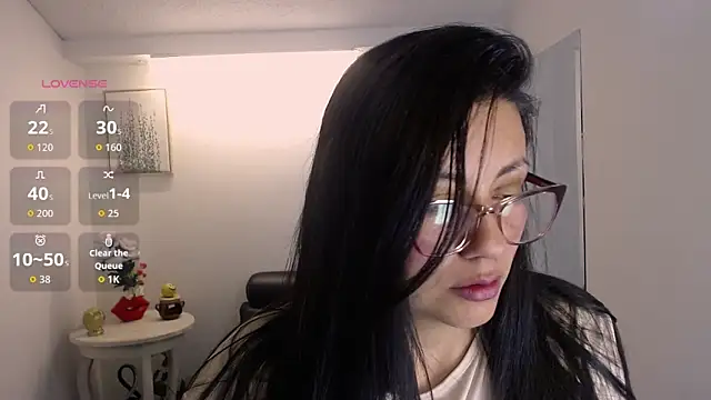 Snapshot of Valeri_bj chatting on 2, 5, 2026 Valeri bj online show from 2, 5, 2026