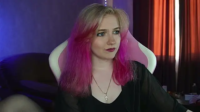 Mercy Noctellee online show from 18, 7, 2026