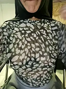 nadia  abaud online show from 4, 11, 2025